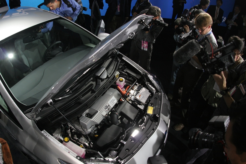 Illustration for article titled 2010 Toyota Prius: At 50 MPG, Officially Highest-Mileage Retail Vehicle